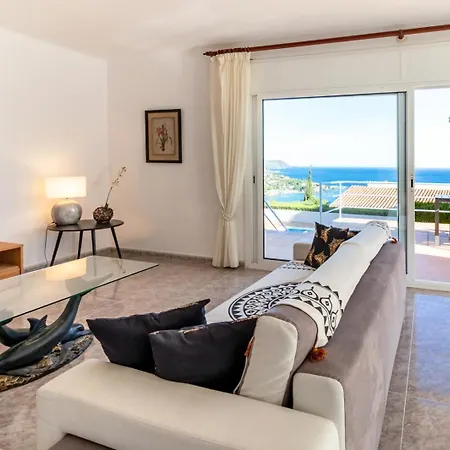 Holiday home Fener De Dalt 89 Casa Con Piscina Y Vistas Llanca